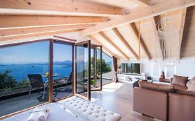 Blue Sky Loft By Corfuescapes